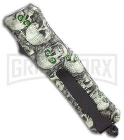 Atomic Defender Mini OTF Automatic Knife Green Skull - Two Tone Drop Point 6 Atomic Defender Mini OTF Automatic Knife Green Skull - Two Tone Drop Point -Grindworx Shop Atomic Defender Mini OTF Automatic Knife White Skull Two Tone Drop Point GX 36507 LS Side large
