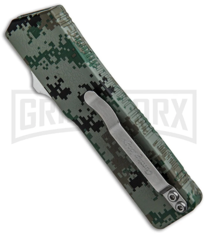 Lightning Digi Camo D/A OTF Automatic Knife - Tanto Satin Serr 3 Lightning Digi Camo D/A OTF Automatic Knife - Tanto Satin Serr - Image 3